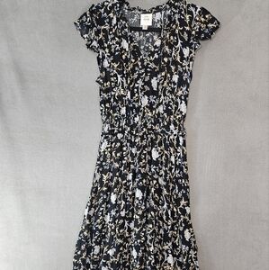 Knox Rose Maxi Dress Small Floral Short Sleeve Vneck Black Boho Cottagecore